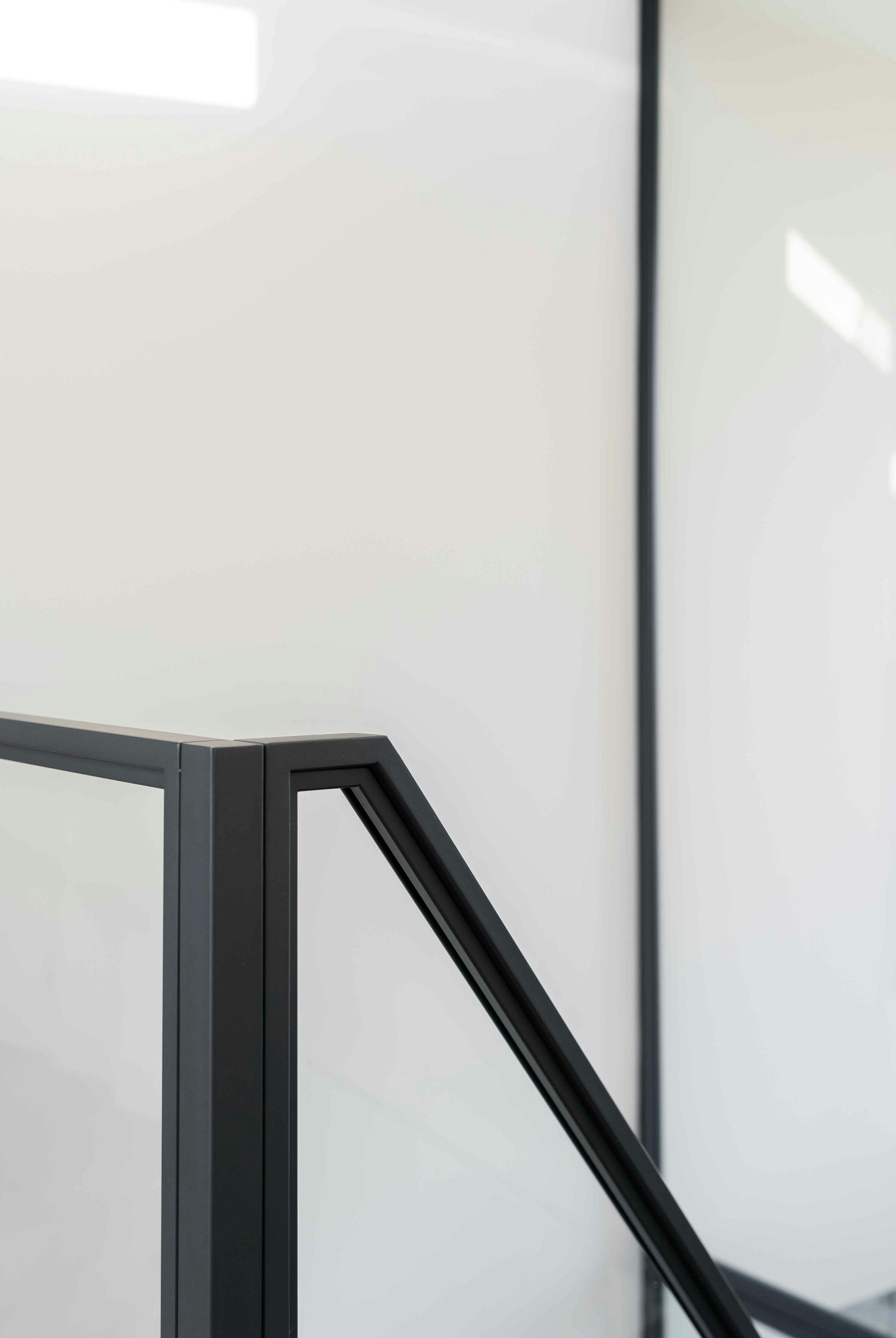 Stalen balustrades met glas